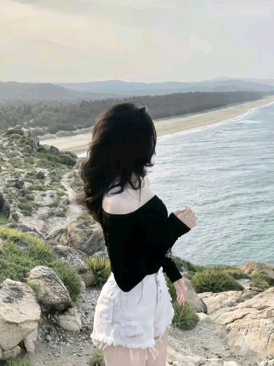 Ảnh con gái xinh đẹp trong thiên nhiên