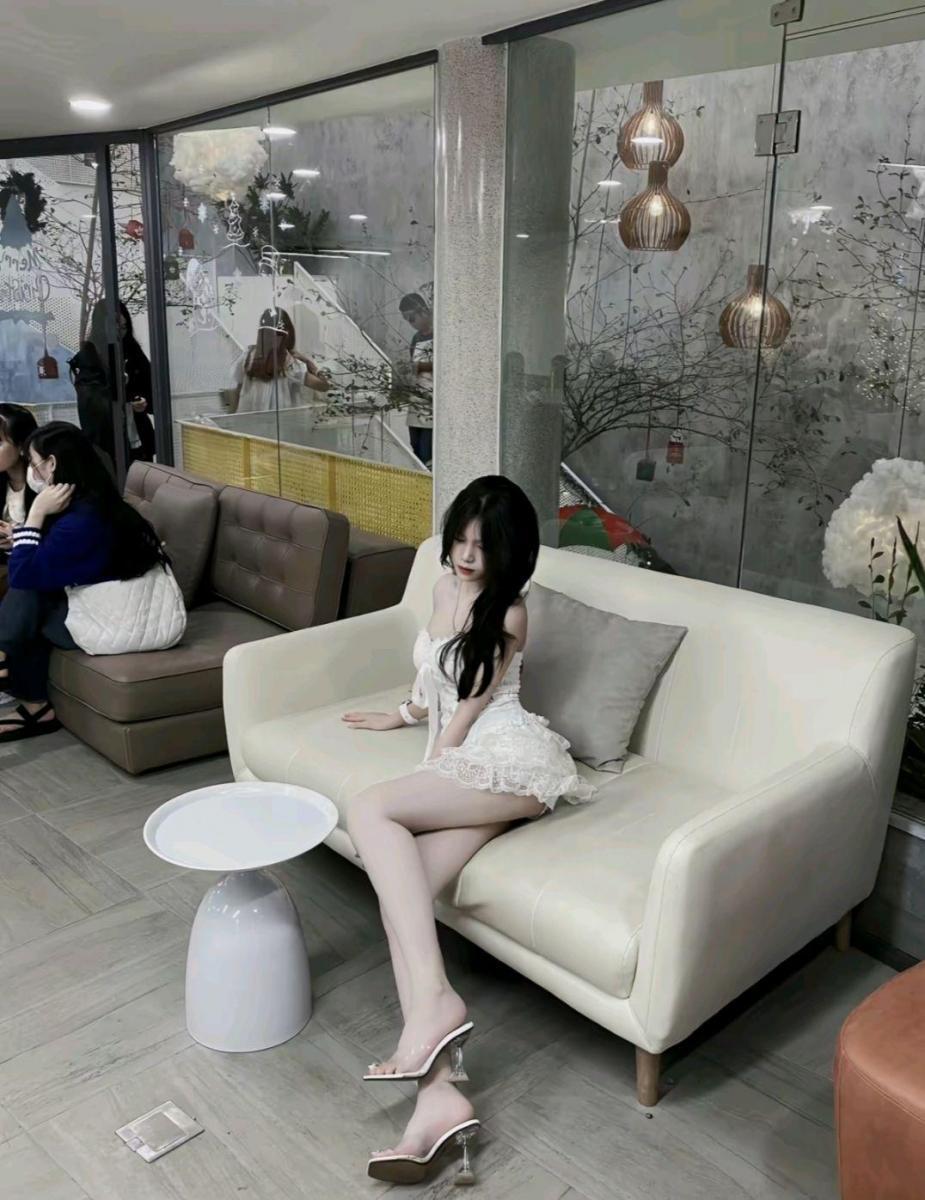 Gái xinh nội y và hình ảnh cô gái xinh đẹp