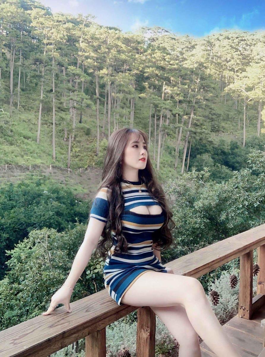 Gái Xinh Ngực To Đẹp Duy Thời Trang Phương Mai