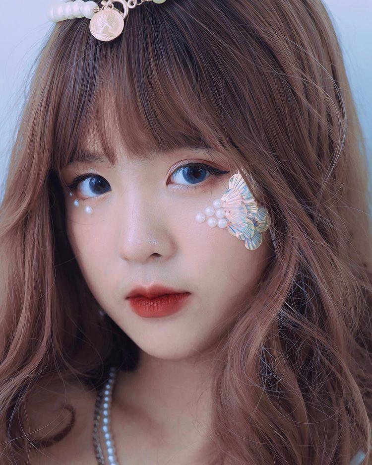 Gái Xinh Sexy, Vú Gái Đẹp Trong Váy Ngủ