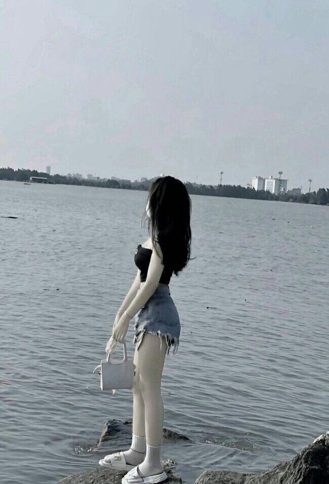 Hình ảnh gái xinh đẹp ngực to sắc đẹp mùa hè