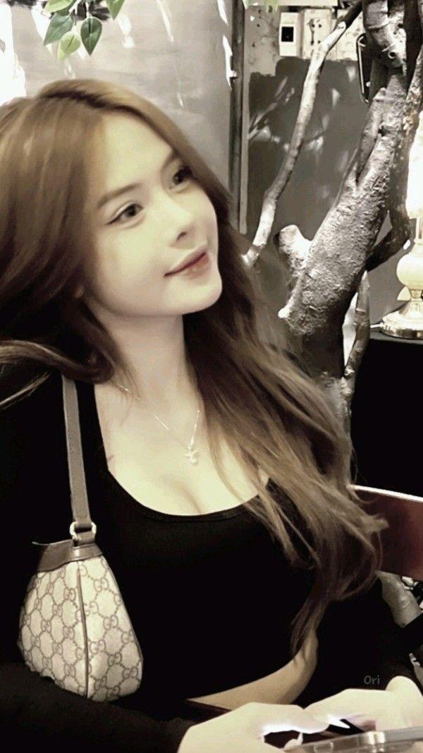 Ảnh gái xinh tóc ngắn đẹp với gu thời trang nổi bật
