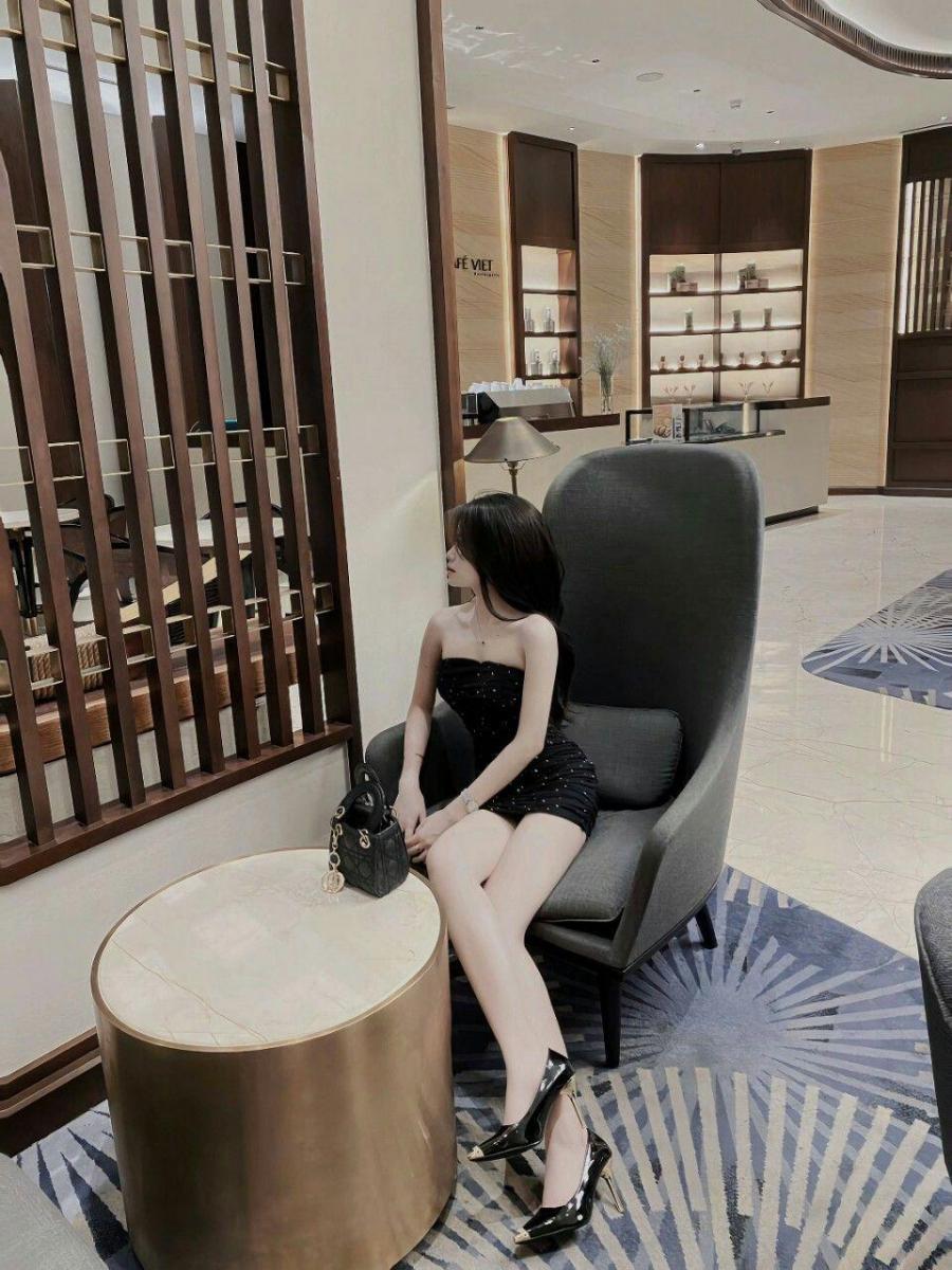 Gái Xinh Nóng Bỏng Trong Nội Y