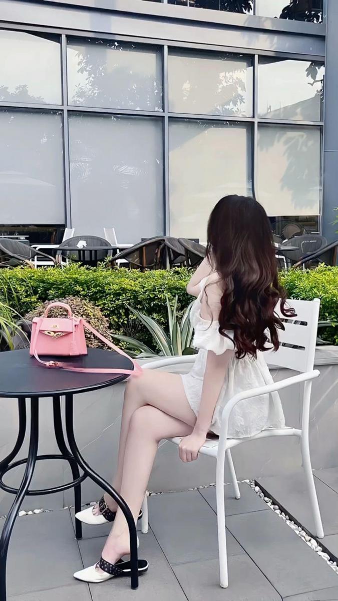 Gái Xinh 14 Tuổi