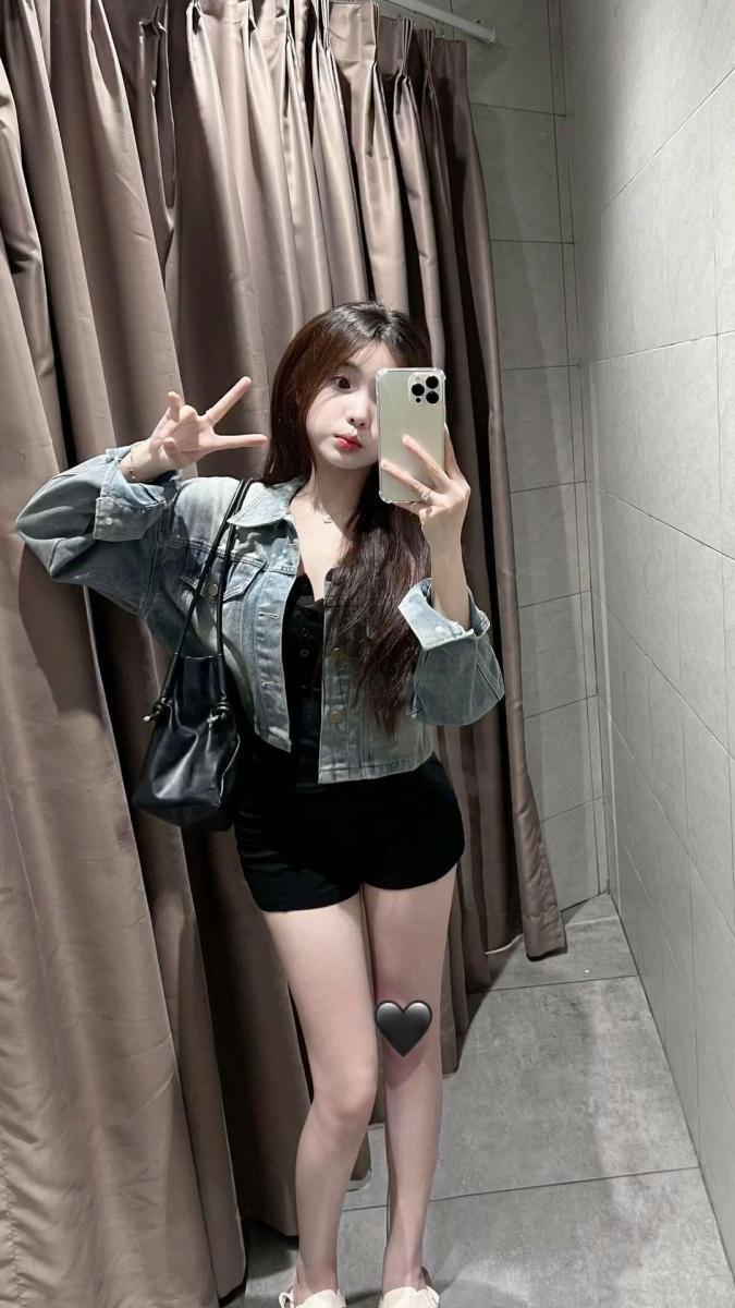 Gái xinh kho trong thời trang sắc đẹp