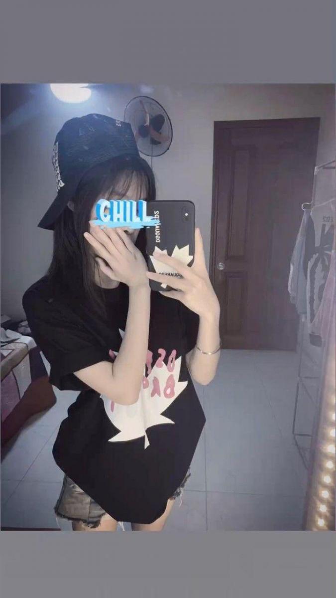 Ảnh gái xinh bikini siêu mỏng và không mặc đồ