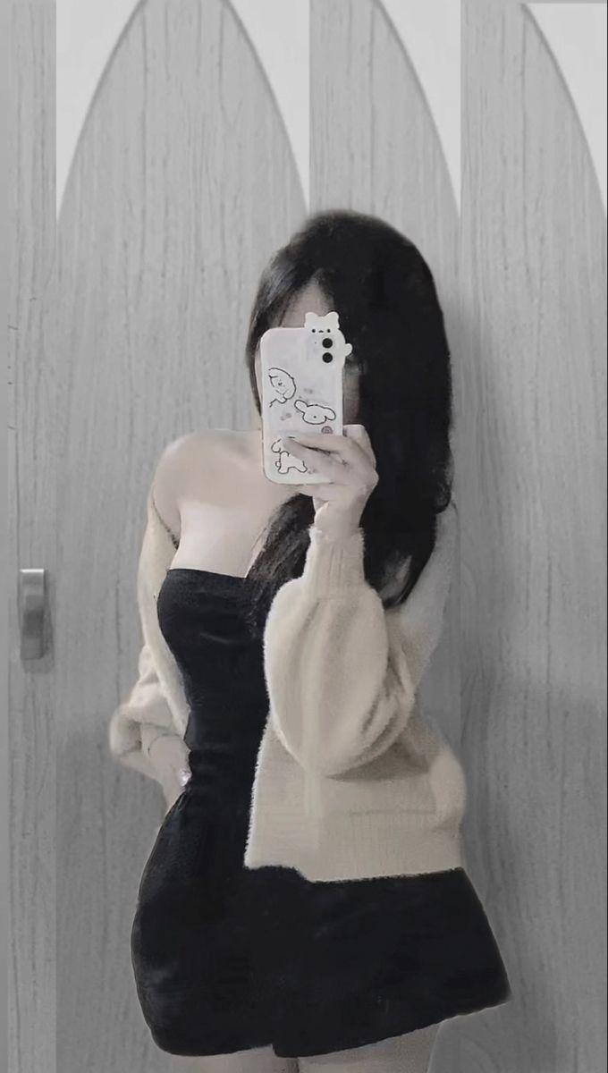 Gái xinh sexy trong bộ đồ lửng quyến rũ