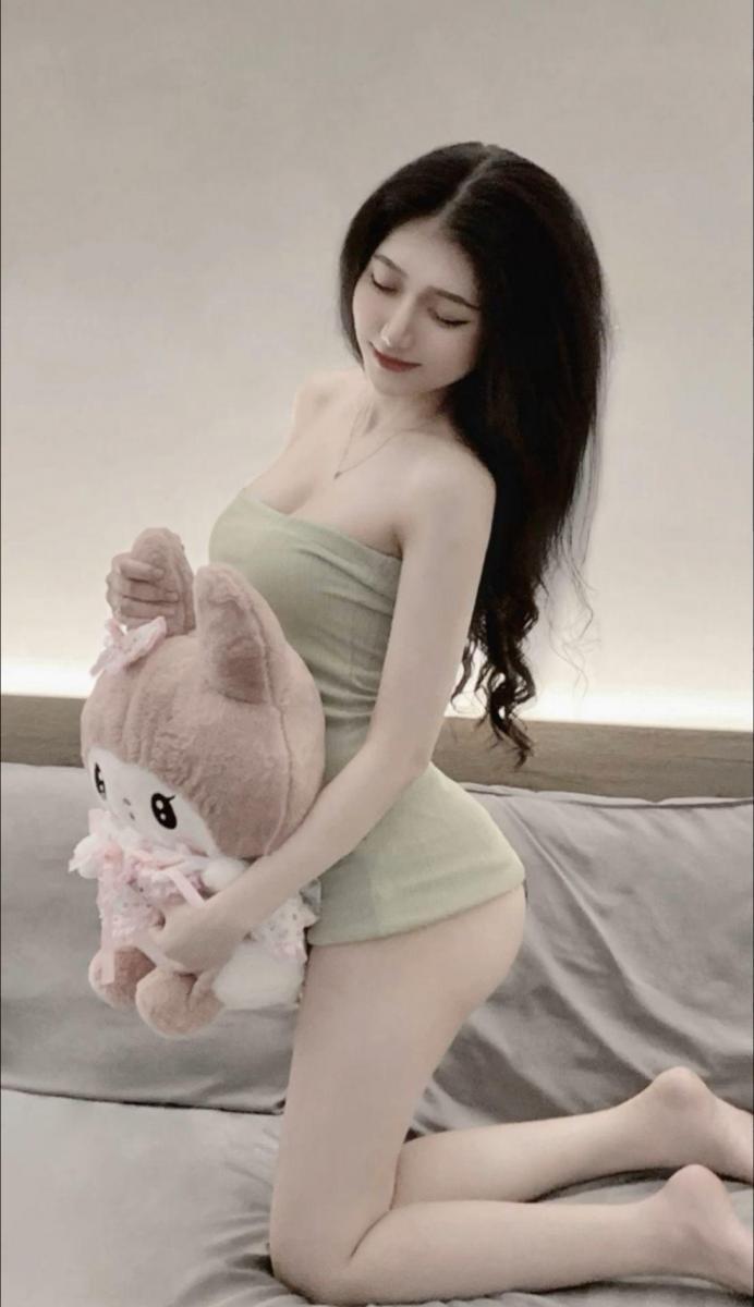 Gái Xinh Tắm Trường