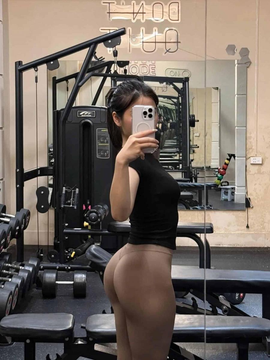 Ảnh Gái Xinh Tập Gym