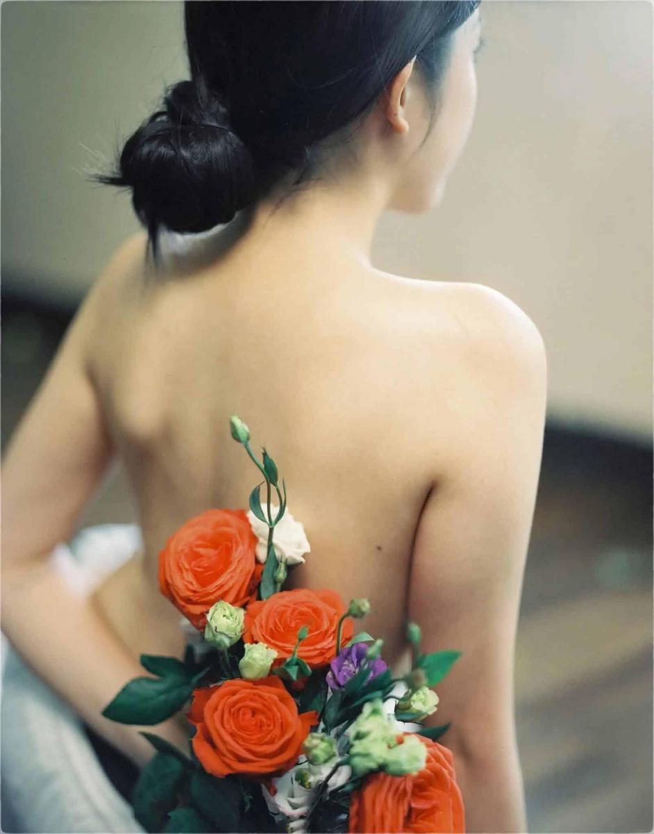 Gái xinh k6 và hoa hồng đẹp trong vườn hoa hồng