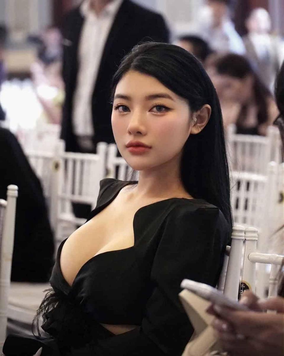 Hình chị gái xinh đẹp tại Hồ Chí Minh