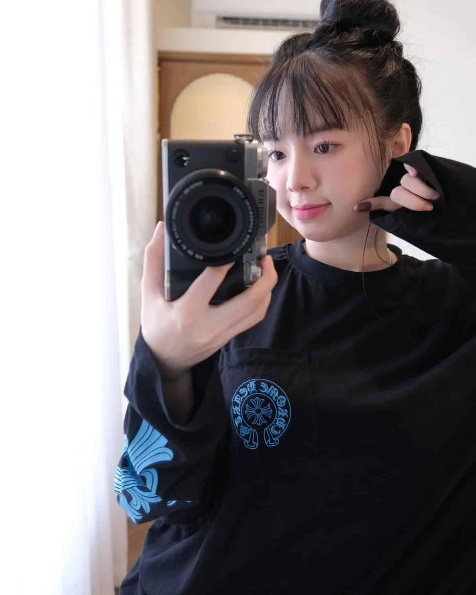 Ảnh gái xinh đẹp không gương mặt, cosplay và dáng chuẩn