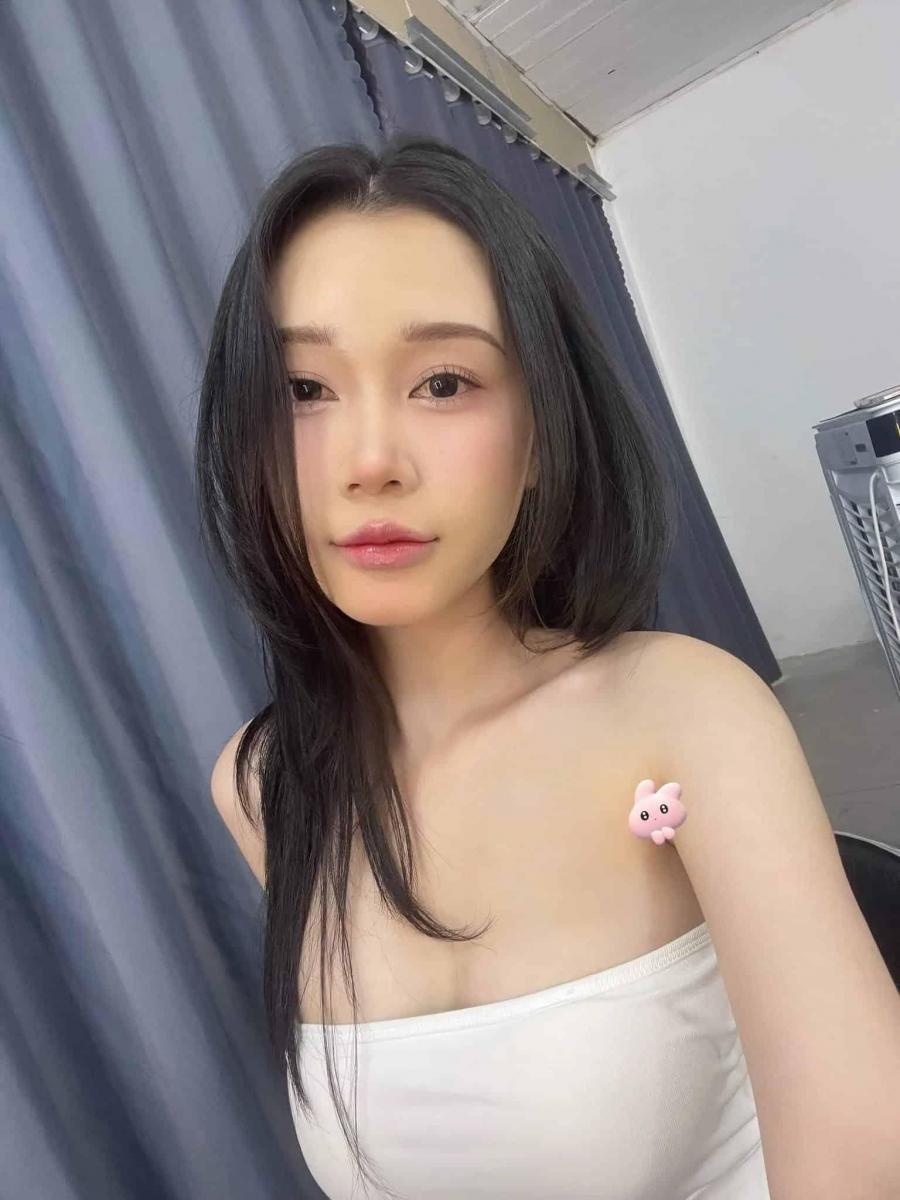 Ảnh gái xinh dáng ngon và dịu dàng nhất 2025