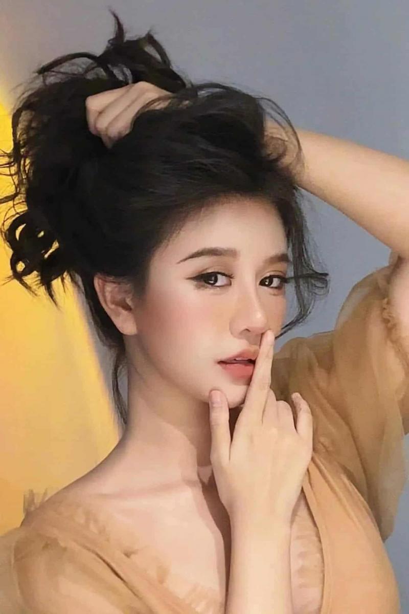 Gái Đẹp Và , cô gái Xinh