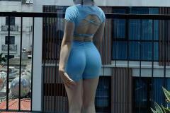 Ảnh bạn gái xinh đẹp lung linh trên ban công