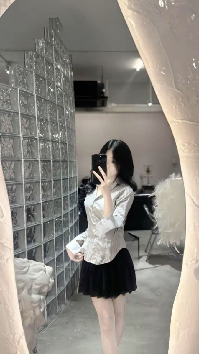 Gai Xinh Che Mat - Áo Sơ Mi