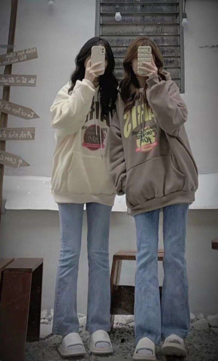 Gai Xinh Che Mat - Áo Hoodie
