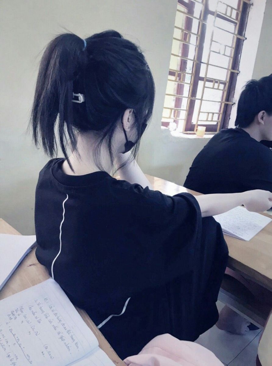Gai Xinh Che Mat - Gái Xinh Mặc Áo