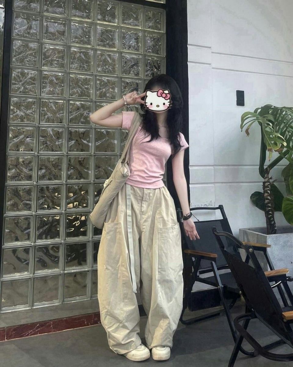 Gai Xinh Che Mat - Áo Phông