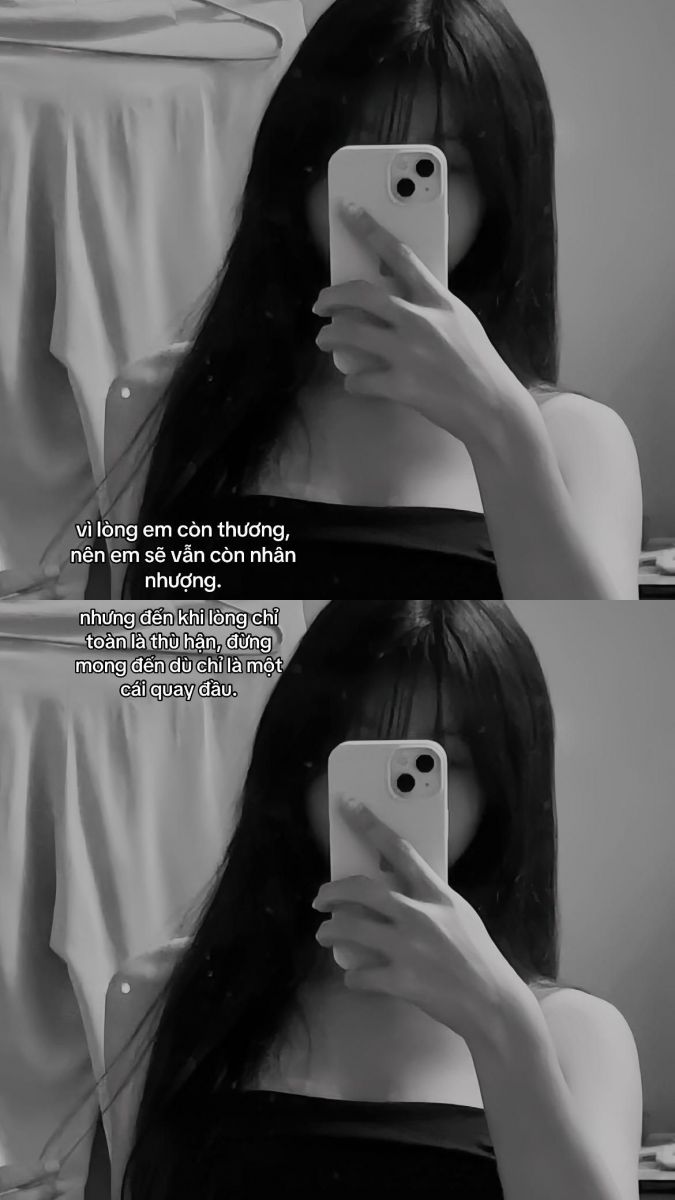Gái xinh trong áo trễ vai màu đen chụp selfie xinh đẹp