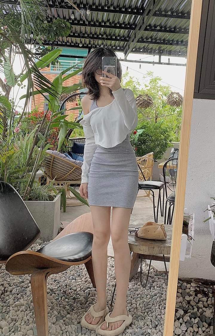 Gai Xinh Cute - Áo Trắng