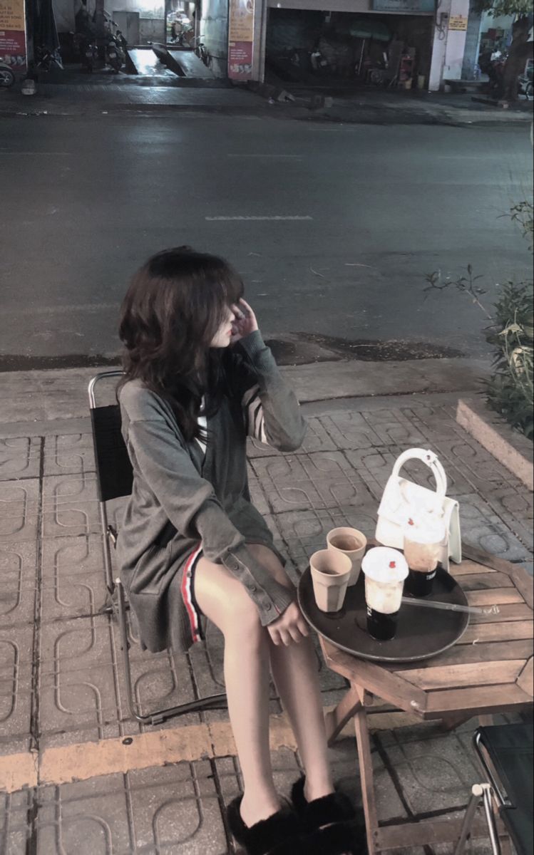 Gái xinh mặc áo dài và phong cách thời trang ấn tượng