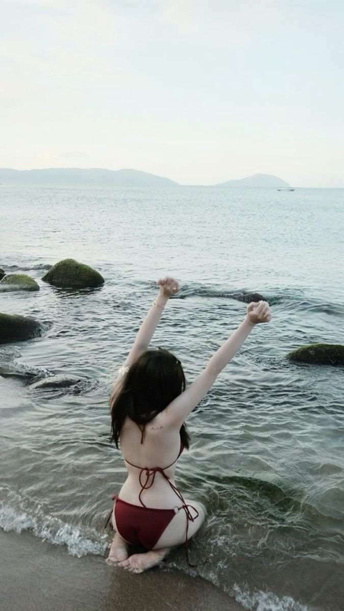 Gai Xinh Mac Bikini