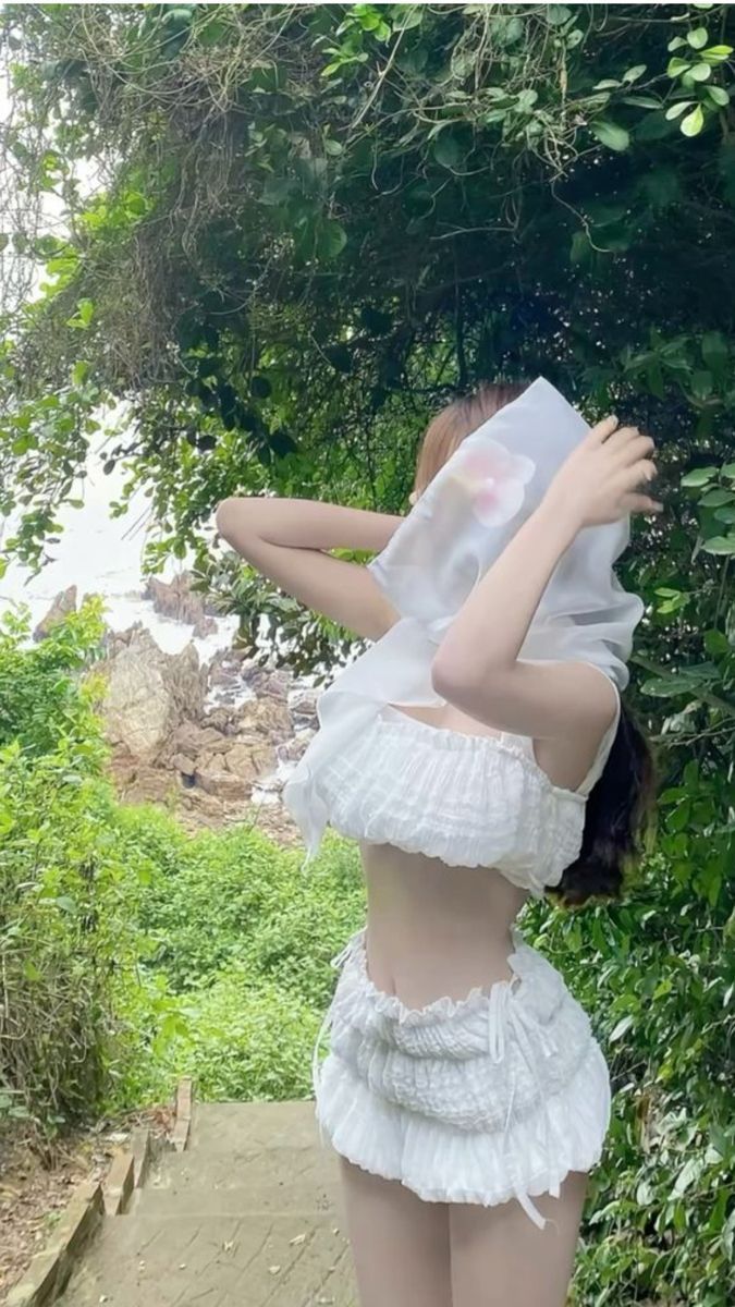 Gai Xinh Mac Bikini
