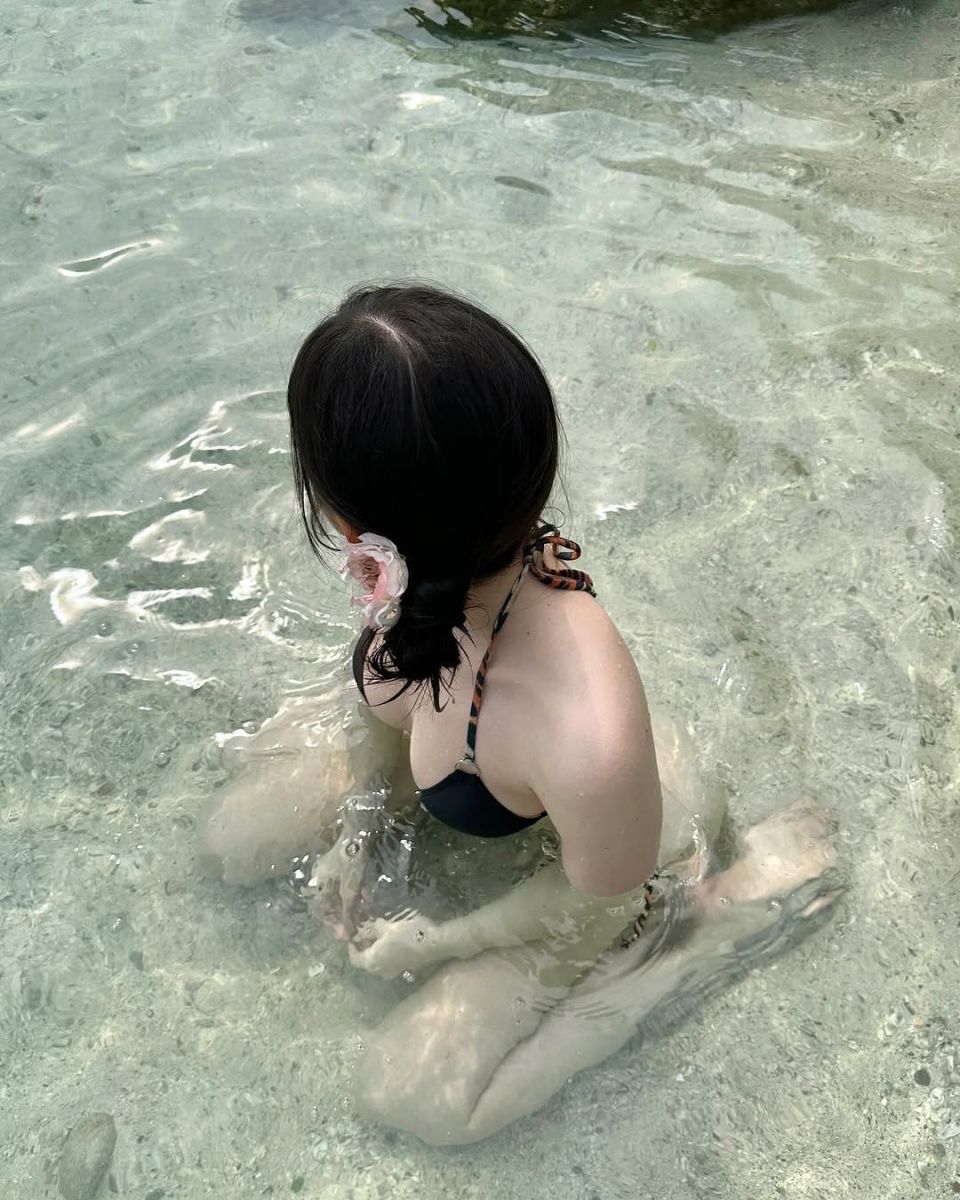 Gai Xinh Mac Bikini