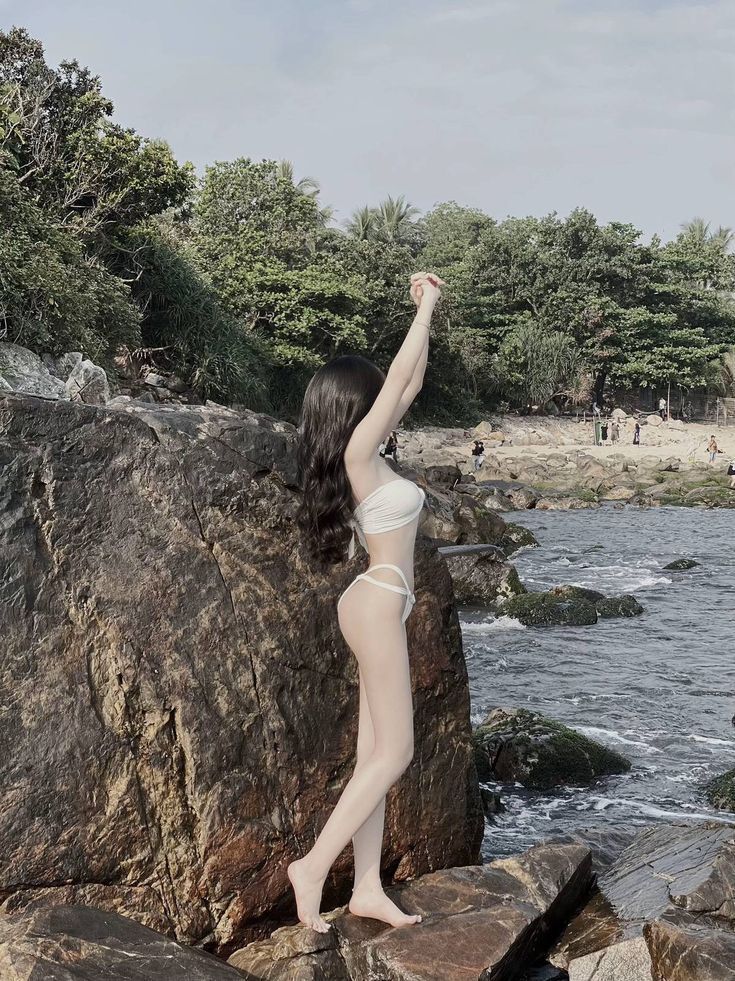 Gai Xinh Mac Bikini