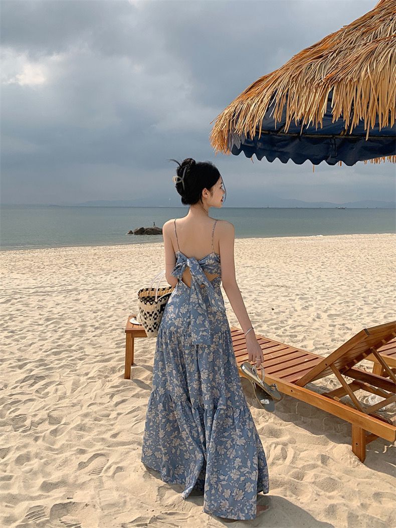 Gai Xinh Mac Bikini - Bãi Biển