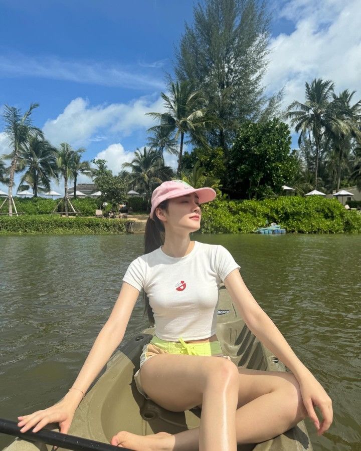 Gai Xinh Mac Bikini