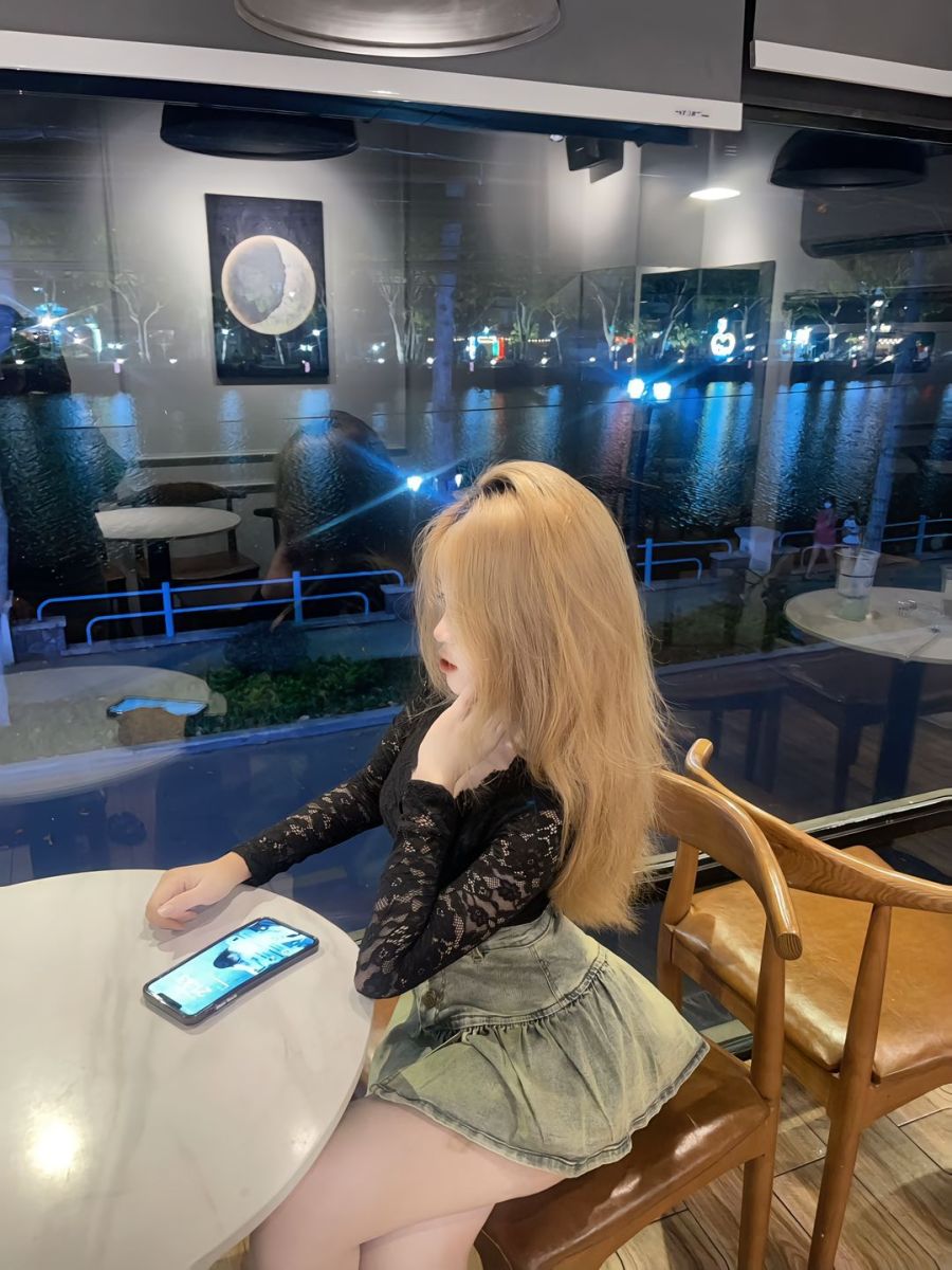 Gai Xinh Mac Bikini