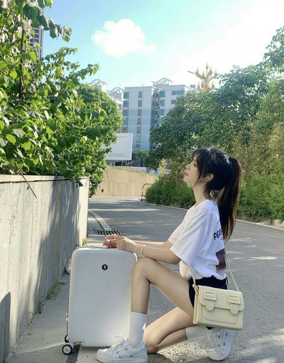 Gái Xinh Ngủ Với Ngực To Đầy