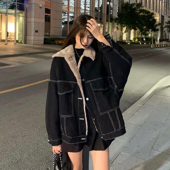 Hình cô gái xinh trong áo khoác thời trang
