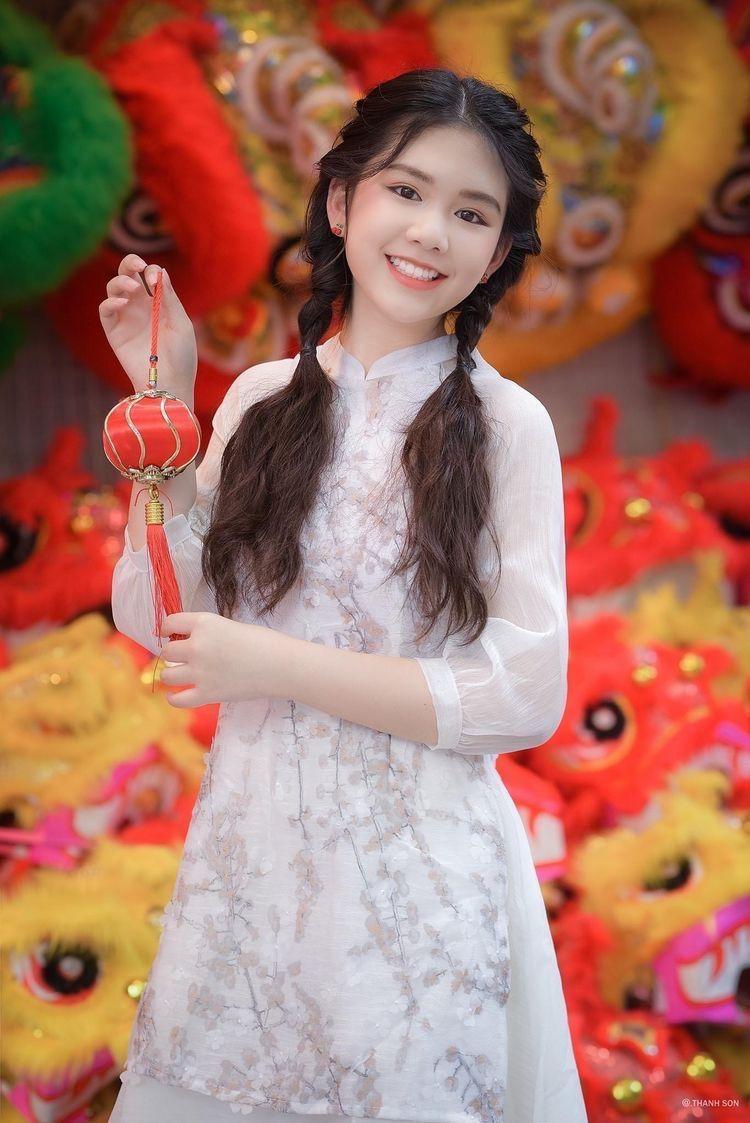 Ảnh gái xinh sexy với ngực to đẹp rực rỡ