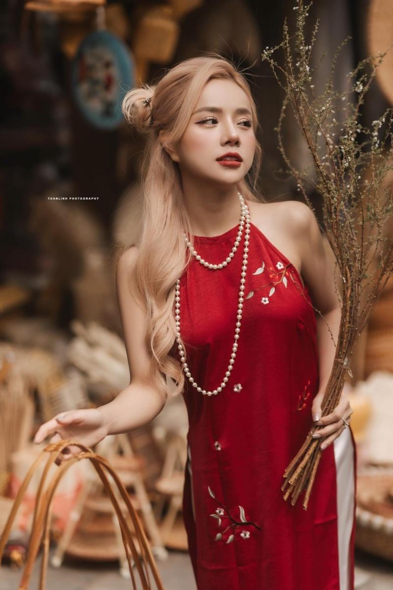 Ảnh gái xinh dịu dàng với dáng đẹp và hàng khủng
