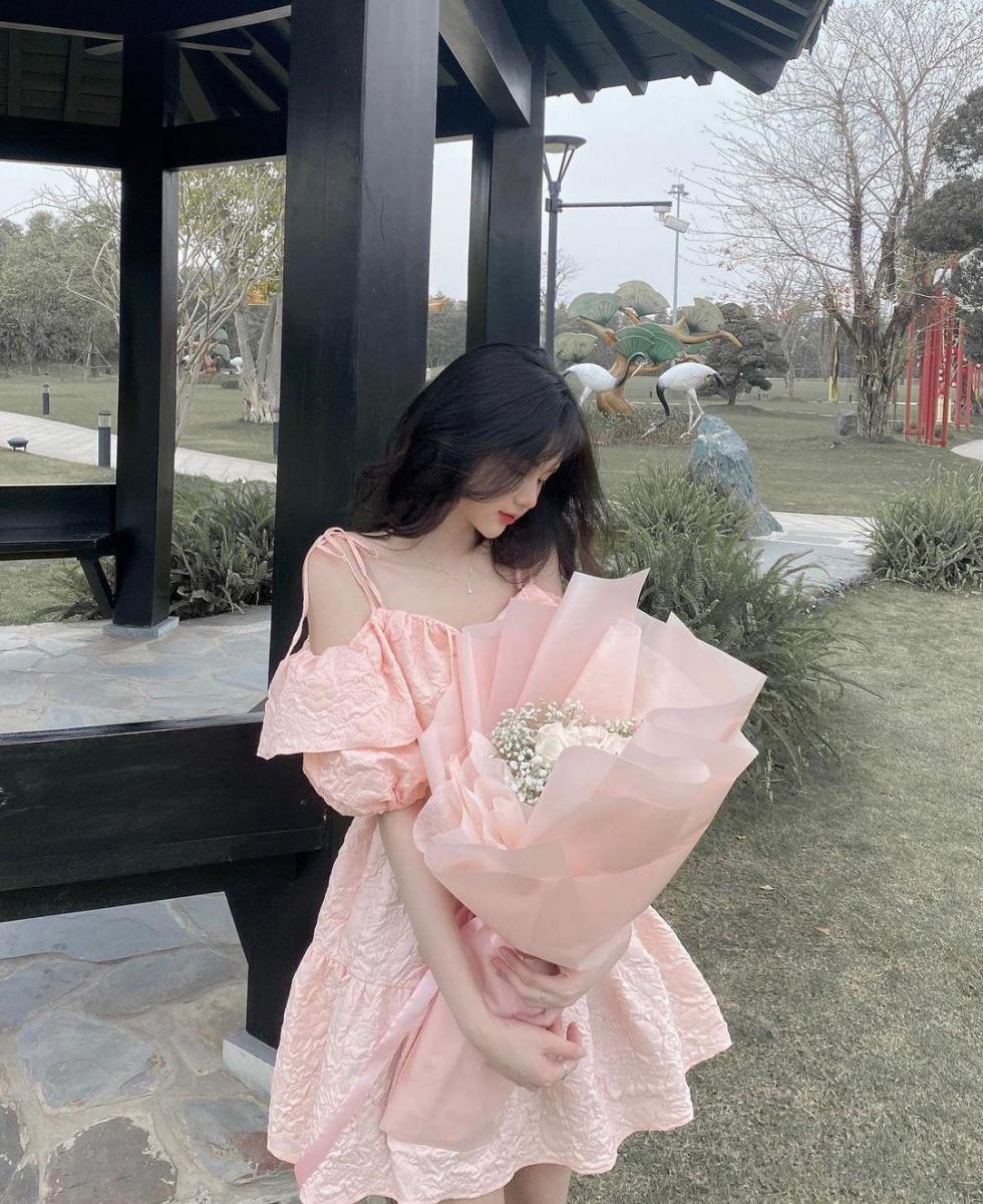 Gái Xinh Mặc Hở Trong Thời Trang
