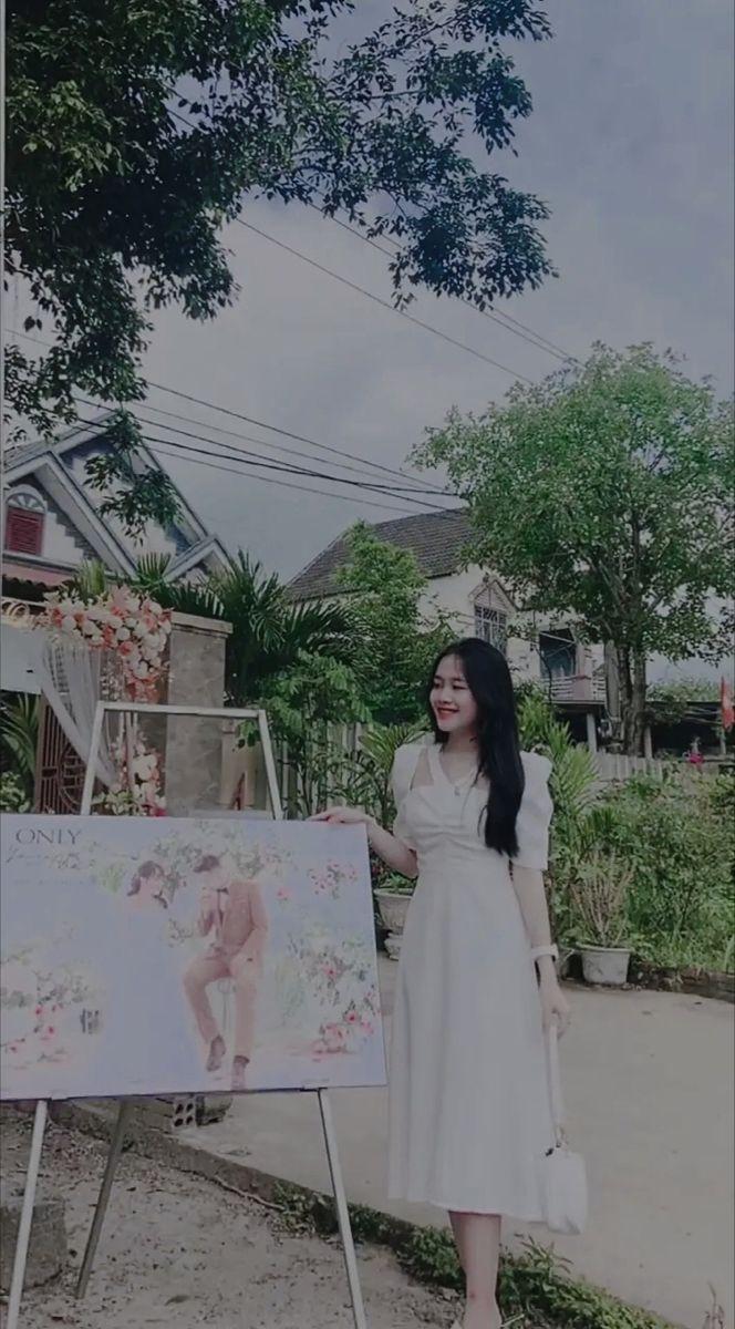 Gái Xinh Ngực To Đầm Thời Trang Hồng