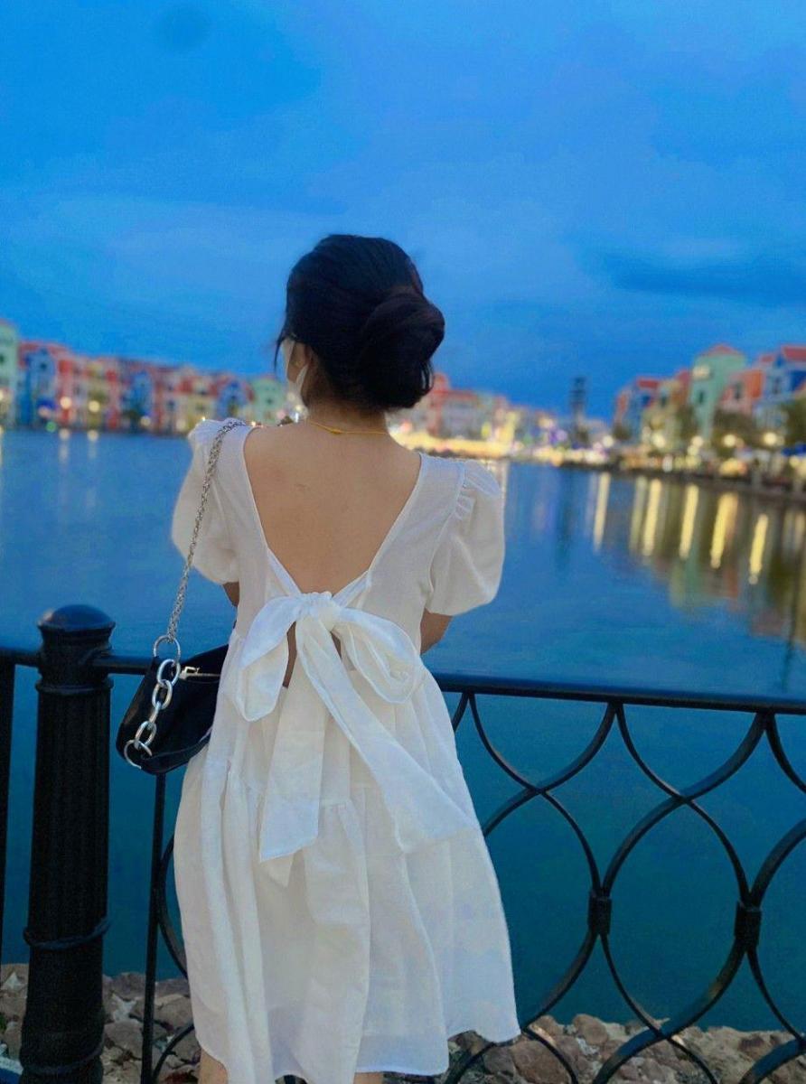 Ảnh gái xinh tắm trắng thời trang đẹp