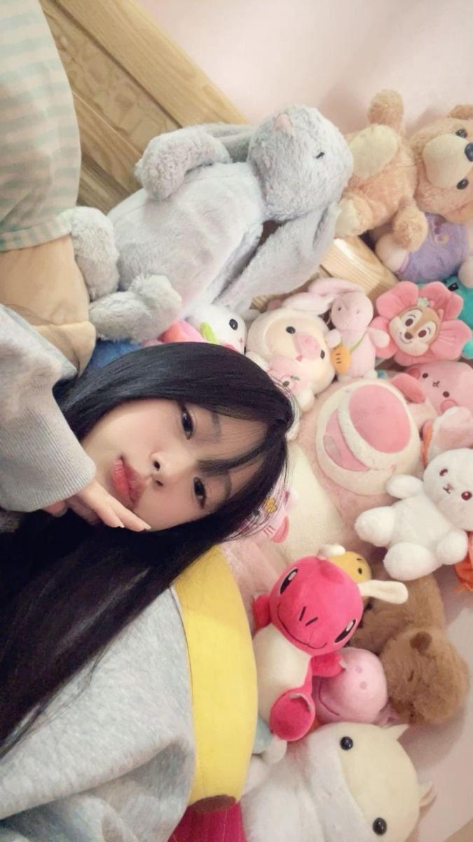 Gái Xinh Cởi Đồ Trong Ảnh Gái