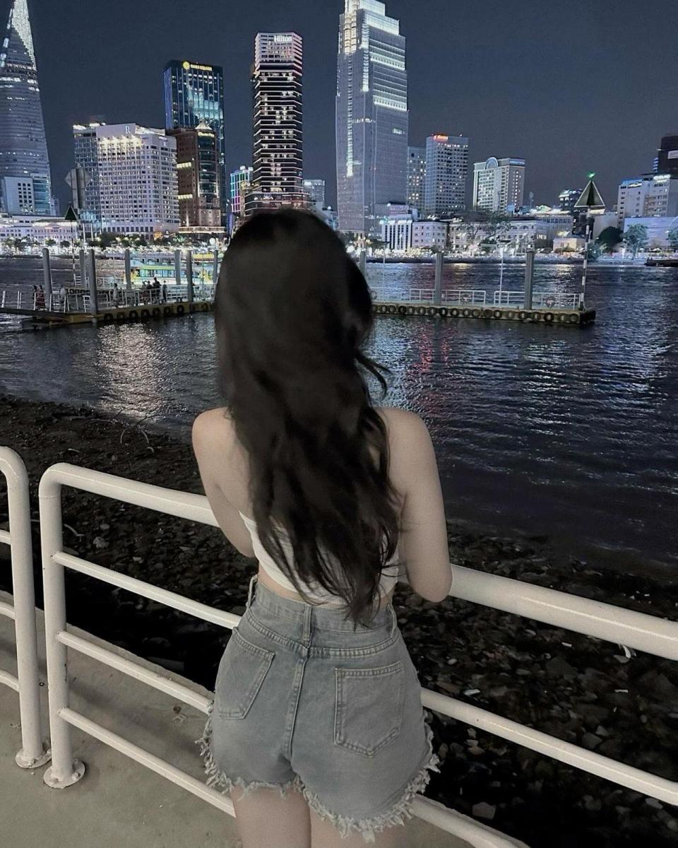 Gái xinh cute tóc dài trong bộ ảnh tuyệt đẹp