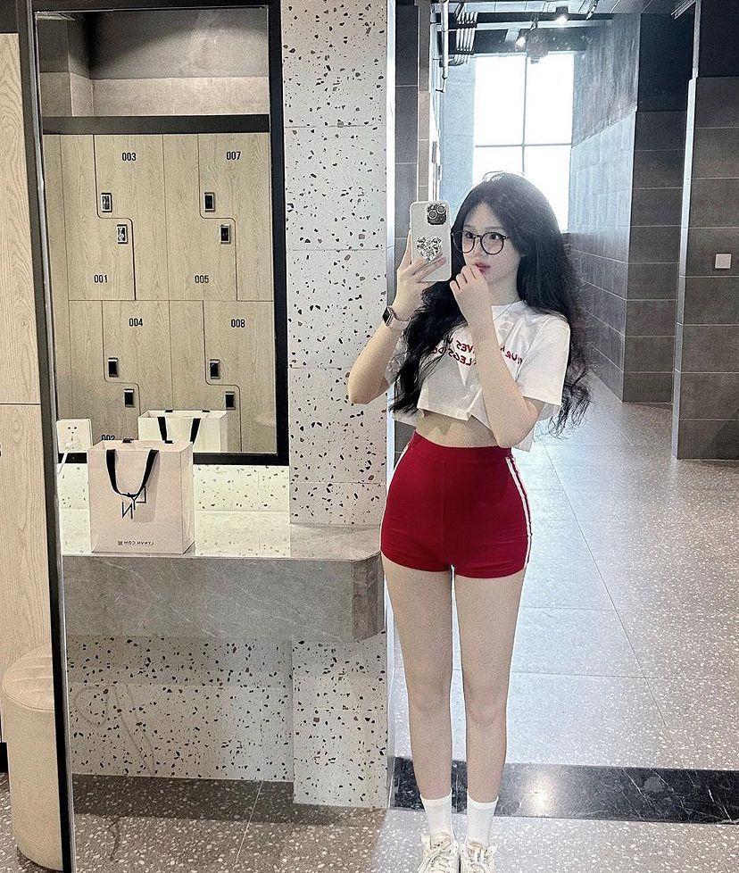 Gái Xinh Ngầu Trong Thời Trang