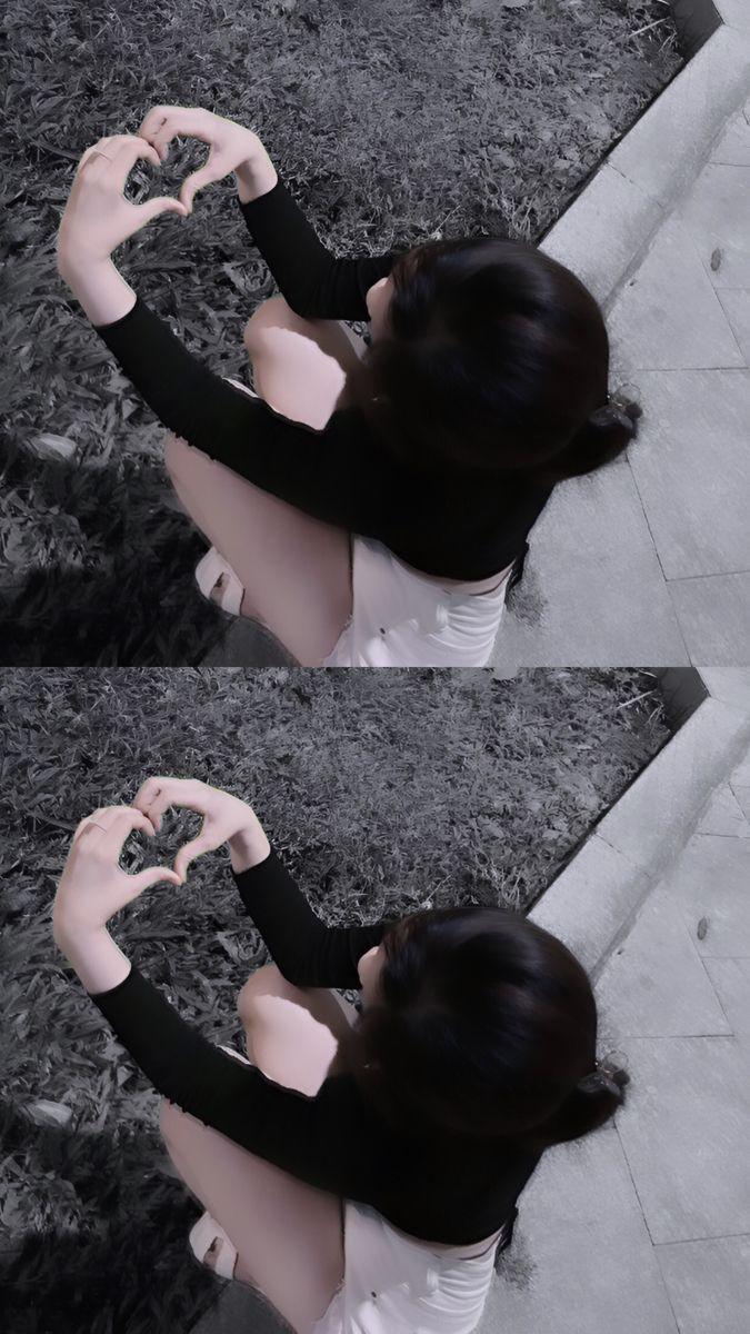 Ảnh gái xinh cute tóc đen lưng, ngực to