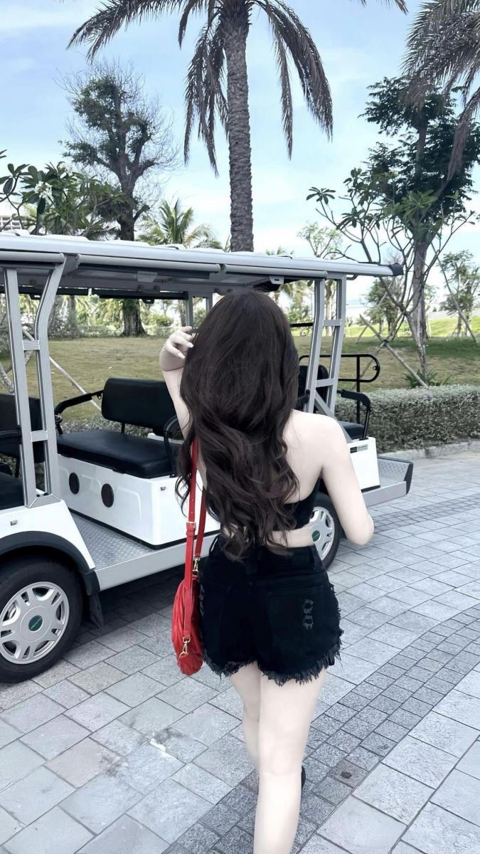 Gái Xinh Tóc Ngắn