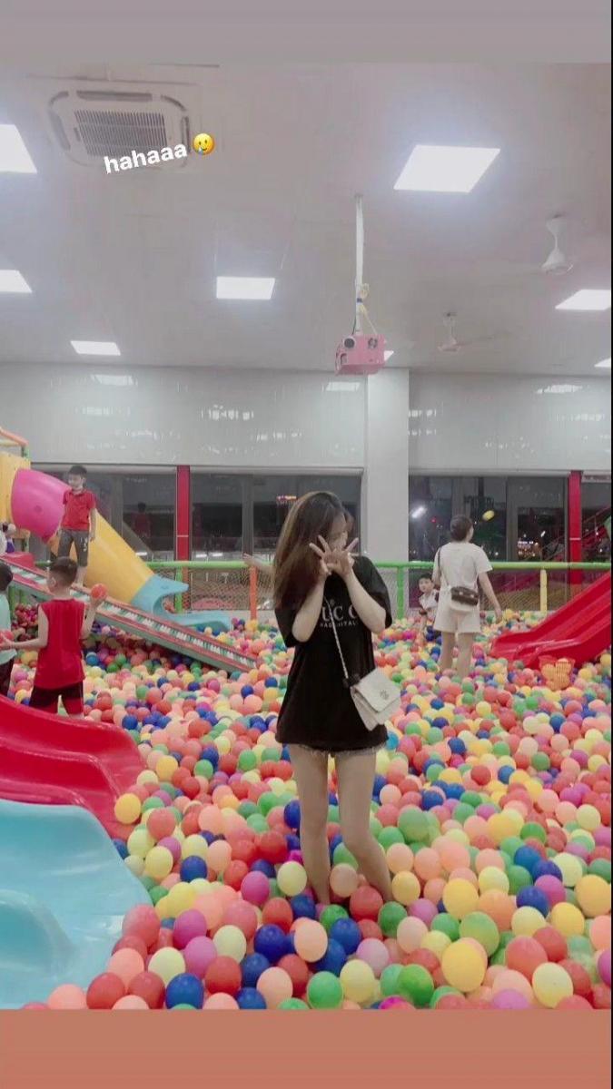 Gái Đẹp Giải Trí Vui Vẻ