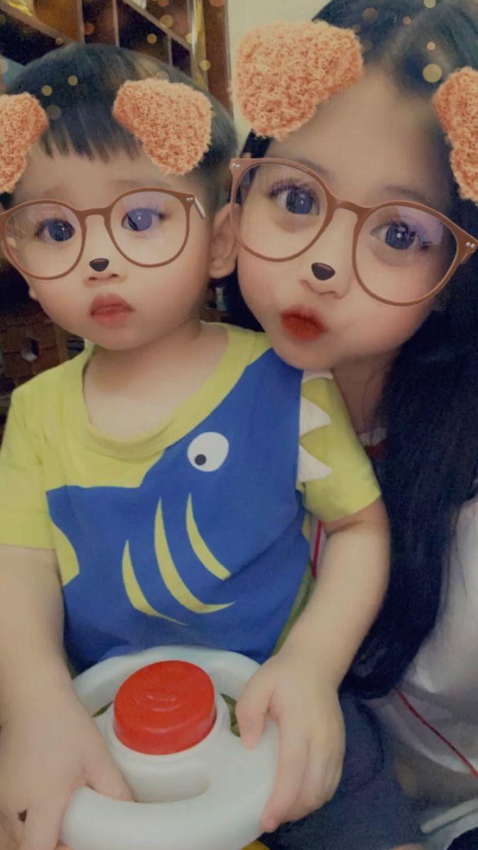 Ảnh gái xinh đeo kính đẹp và cuốn hút