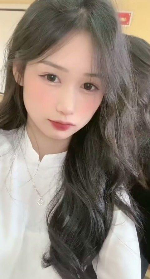 Gái Xinh Lớp 4