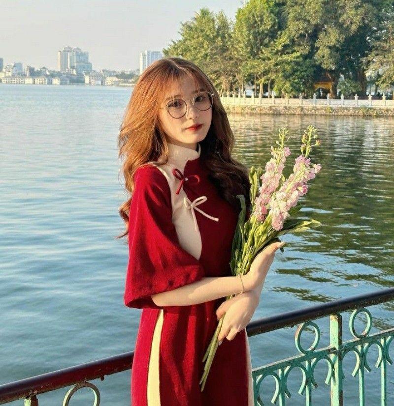 Gái Xinh Ngực To Đầm Thời Trang