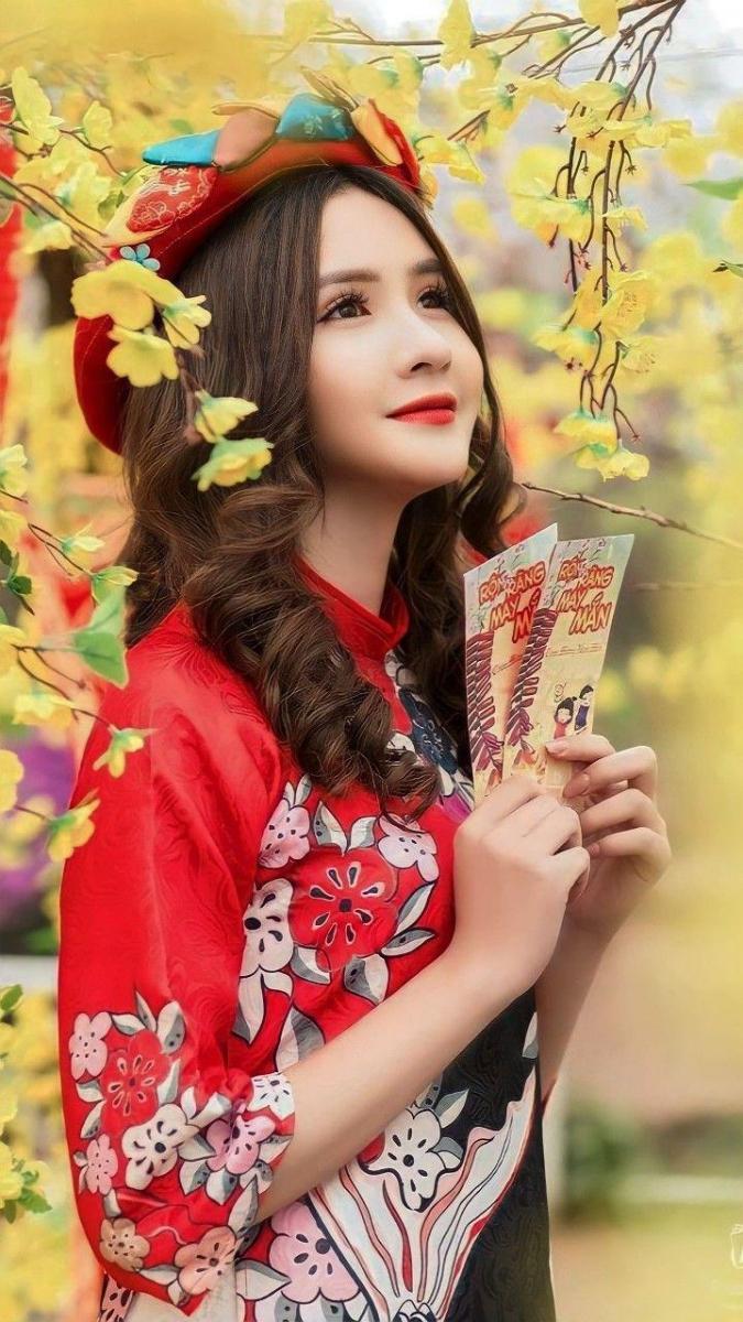 Gái Xinh Đeo Kính